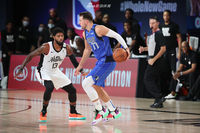 品牌崛起的 品牌崛起的