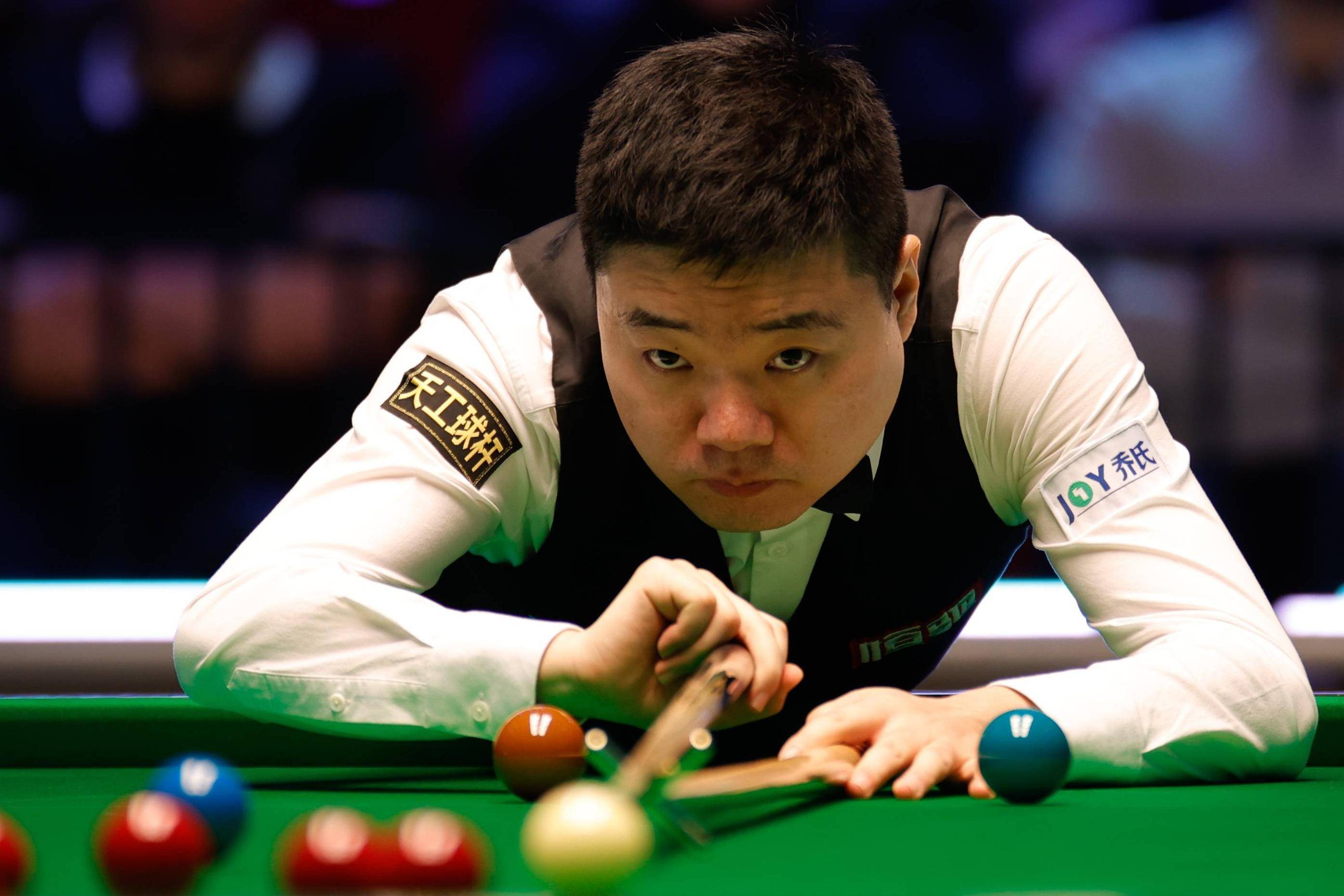 两队前两场 两队前两场