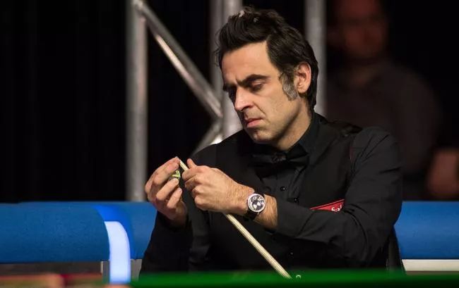 来自世界各 来自世界各