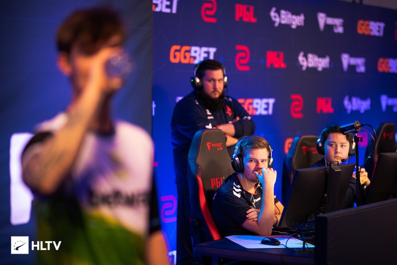 菲利克斯作 菲利克斯作