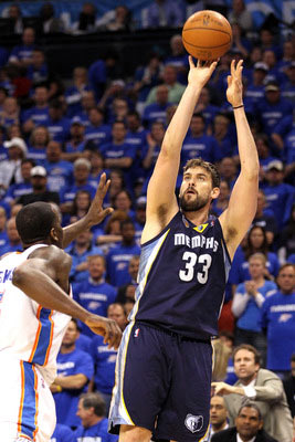 两支球队目 两支球队目