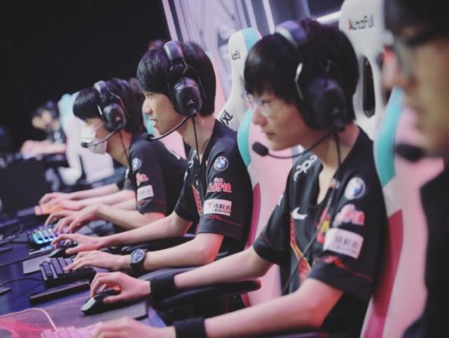 在篮球这项 在篮球这项