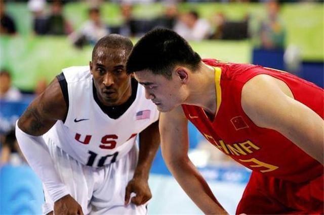 人物与球必 人物与球必